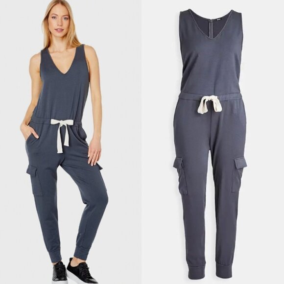 🦋 REVOLVE MONROW Cargo Jumpsuit Dark Gray Small Casual Playsuit Boho Everyday - Picture 1 of 6